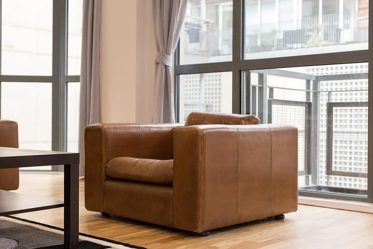 아파트 Spacious Flat With A Great View Of The Shard 런던