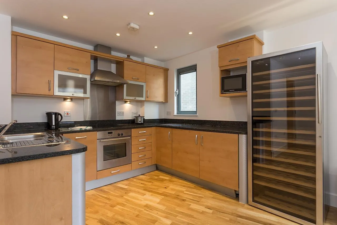 Spacious Flat With A Great View Of The Shard 런던
